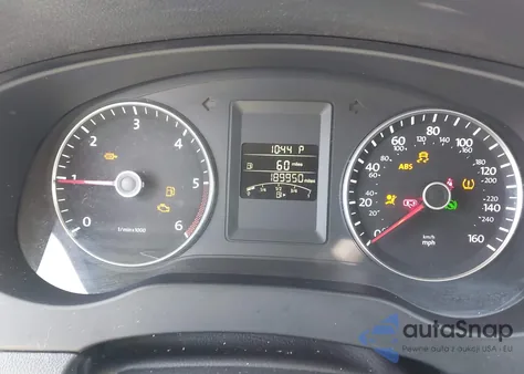 2013 Volkswagen Jetta 2.0L Tdi from USA, damaged, VIN 3VWLL7AJXDM388780